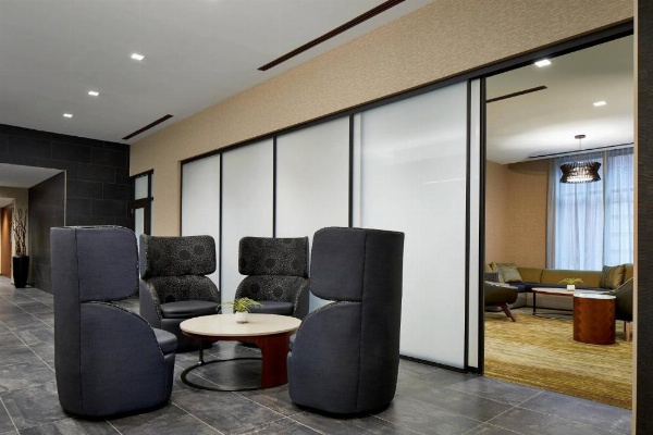 Courtyard by Marriott Baltimore Downtown/McHenry Row image 21